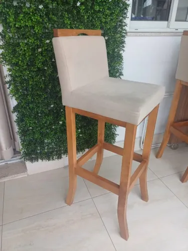 Kit com 4 Banquetas - altas, para balcão Gourmet - Estofado beje