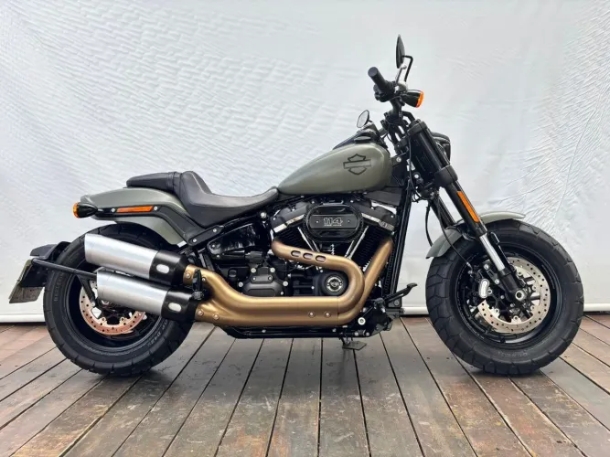 HARLEY-DAVIDSON SOFTAIL FAT BOB 114 