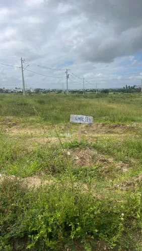 Terreno medindo 8x20 em Itabaiana