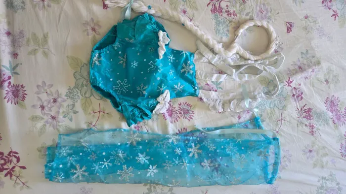 Body mesversario Frozen