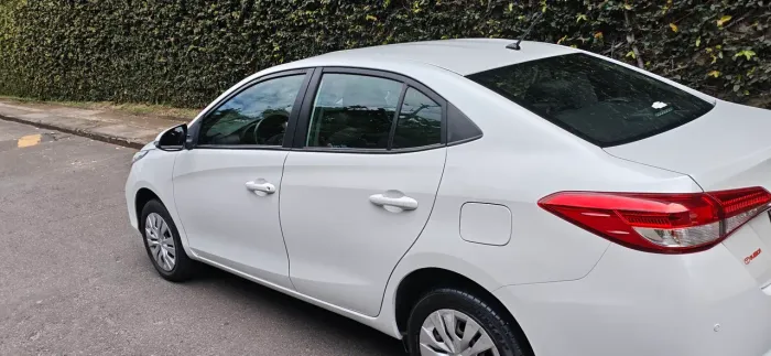 Toyota Yaris XL Sedan 1.5 Flex 16V 4P Aut. 2023