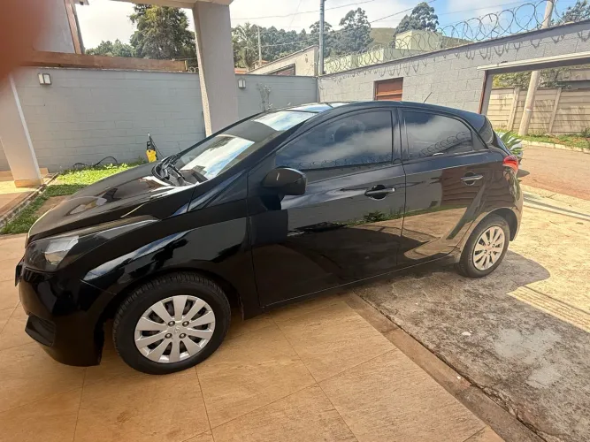 Hyundai HB20 Unique 1.0 Flex 12V Mec. 2019