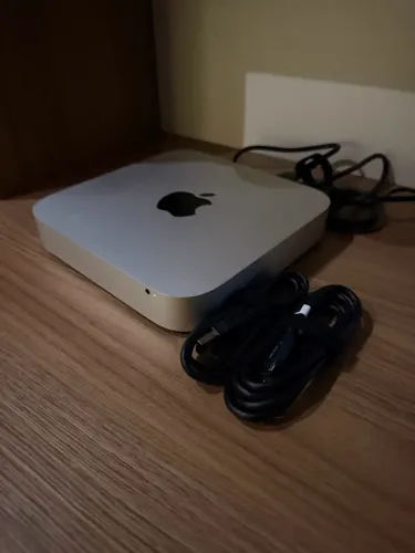 Mac mini Late 2014 - Intel Core i5 2.6GHz, 8GB RAM, SSD 120GB - Funcionando