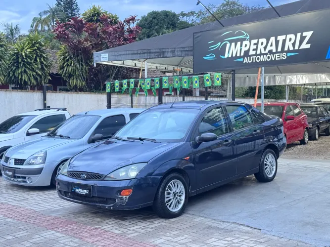 Ford Focus Sedan 2.0 16v/2.0 16V Flex 4P 2002