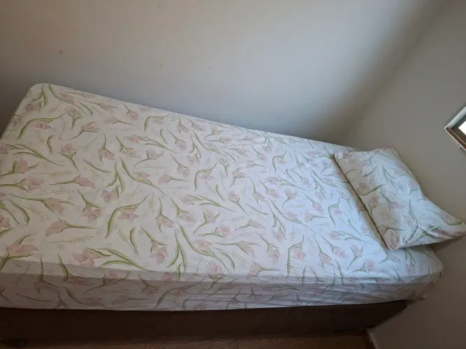 Cama de solteiro