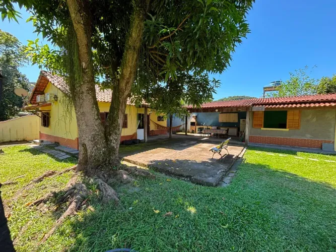 Oportunidade perfeita para moradia ou lazer aos finais de semana!!!  |  Em Parada Modelo