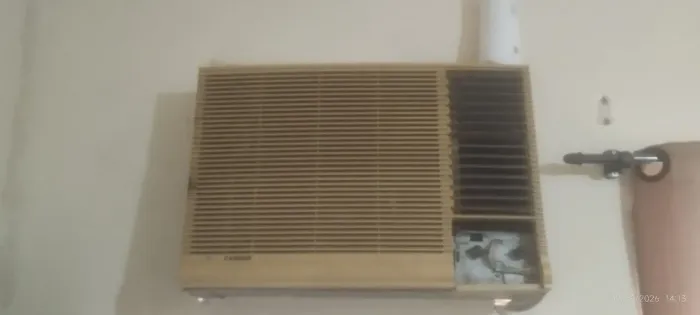 Ar condicionado Carrier 10000btus 220v perfeito estado 