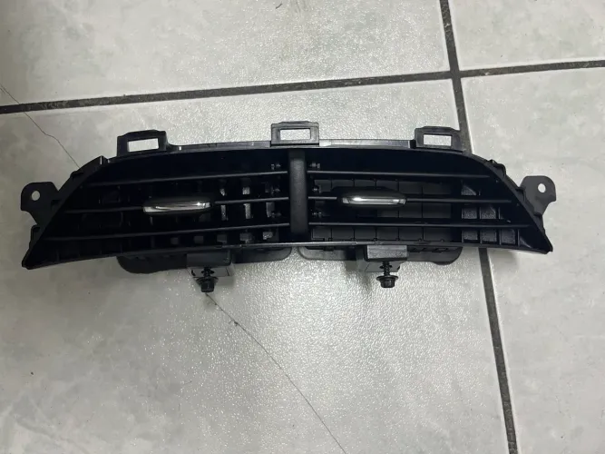 Difusor de AR central Onix Plus 23/24 ORIGINAL