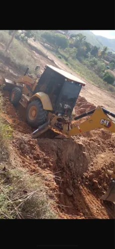 Retro escavadeira 416 caterpillar ano 2021/22