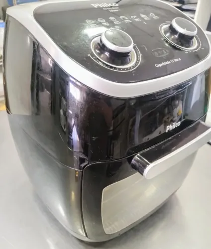 Fritadeira Elétrica Philco Air Fry Oven Sem Óleo PFR2000P 11L - Preto/Inox - 220V
