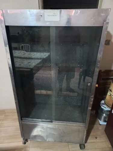 Assadeira de frango, Venâncio, pra 30 frangos