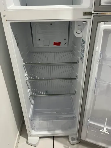 Vendo geladeira