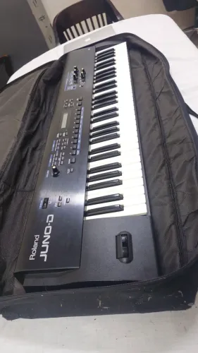 Roland Juno D