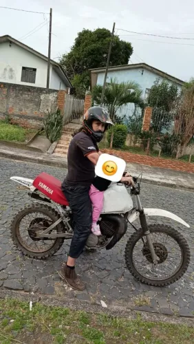 Vêndo Yamaha dt 180