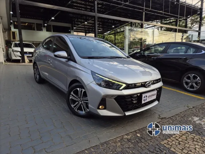 Hyundai HB20S Platinum Plus 1.0 TB Flex 12V AUT 2023