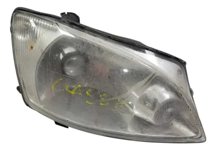 Farol Direito Chevrolet Corsa Classic 2011 Com Detalhes  Direito/passageiro