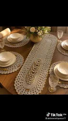 Crochê moda casa e mesa posta