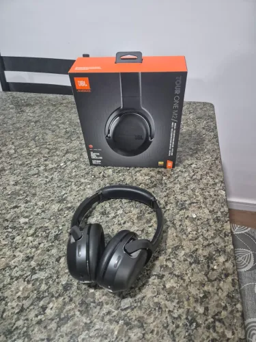 Head set JBL TOUR