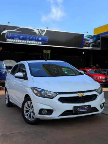 Chevrolet Onix Hatch LT 1.4 8V Flex Mec. 4P 2018