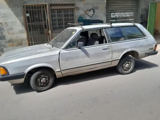 Ford Belina L 1.8/ 1.6 1988