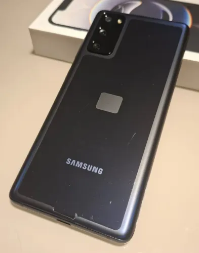 Samsung S20 FE 256gb usado