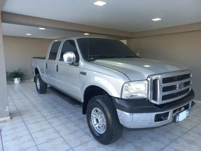 Ford F-250 XLT 3.9 4X4 CD TB Diesel 2010