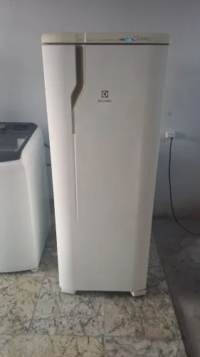 Geladeira Electrolux