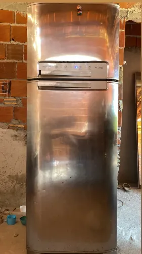 Geladeira Eletrolux DF50X