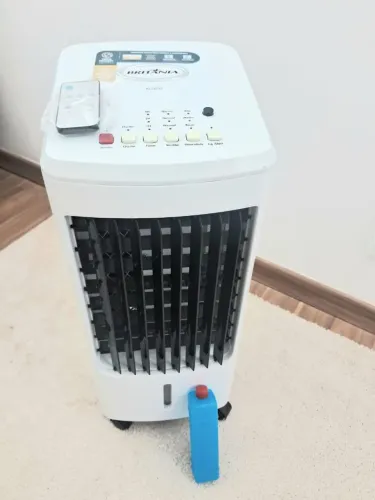 Climatizador de ar 5 em 1(Novinho)