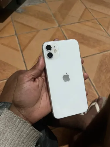 iPhone 11 128GB Face ID ? Baterias ? 87% iCloud livre