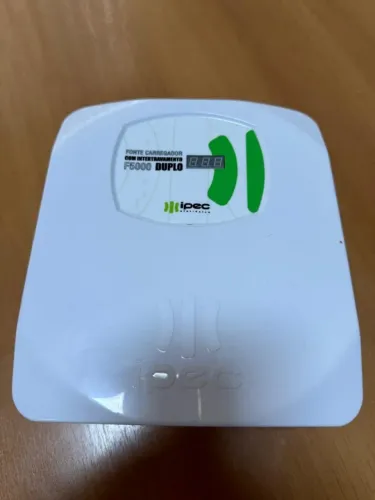 FONTE CARREGADORA COM INTERTRAVAMENTO F5000 DUPLO Usada 2meses