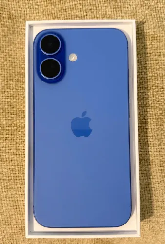 iPhone 16 128gb Azul