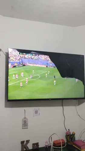 Smat TV Phipps 50 polegadas defeito