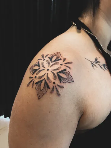 Tatuagem feminina 