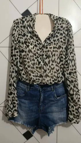 Short jeans da Colcci + blusa c&a onça