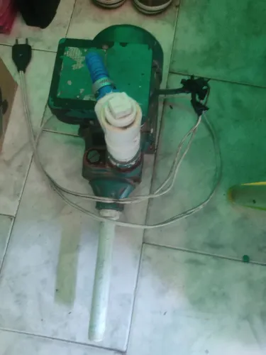 Vendo bomba d'água 