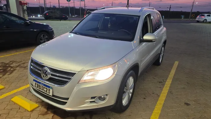 Volkswagen Tiguan 2.0 TSI 16V 200cv Tiptronic 5P 2011