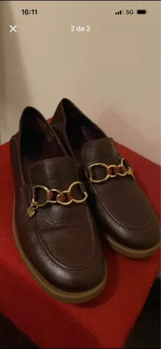 Mocassim schutz couro marrom (38)