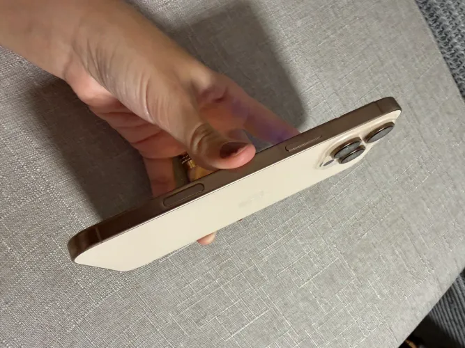 iPhone 16 pro max
