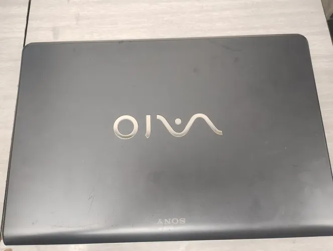Notebook Sony vaio i7 pcg-81115l tela escura