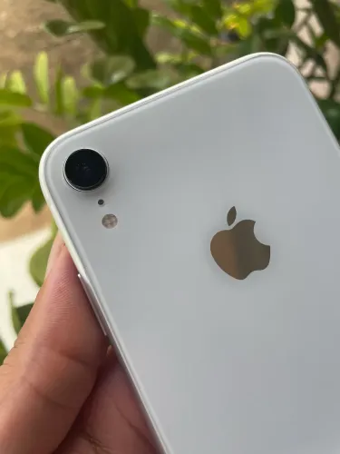 iPhone XR