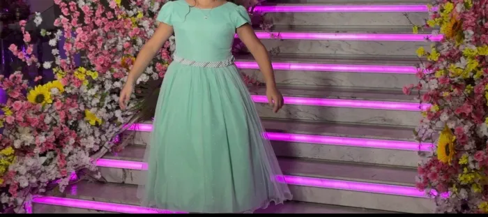 Vestido de festa infantil verde 