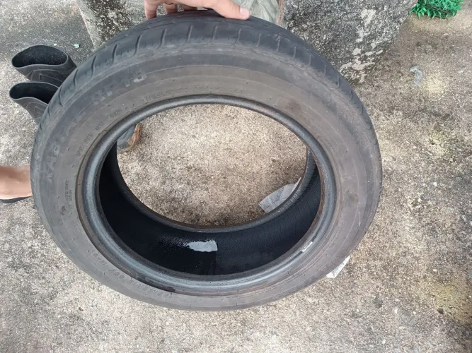 Vendo dois pneus?195/55/15