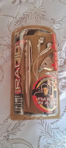 Caneta co rádio FM