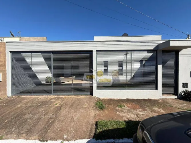 Casa com 2 dormitórios para alugar, 81 m² por R$ 2.263,61/mês - Vila Arquelau - Uberaba/MG