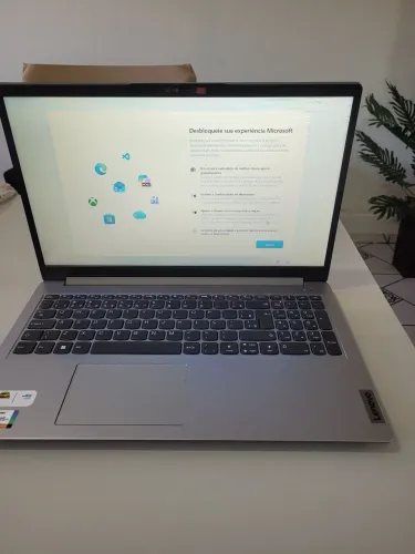 Notebook Lenovo IdeaPad 1i i5 12ª Geração | 12GB RAM | SSD 512GB