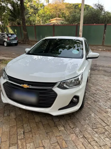 Onix Plus LT 1.0 Turbo 2023 - Locação para motorista de app - R$ 850/sem