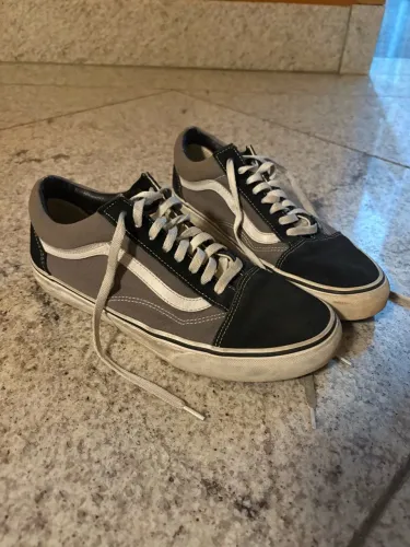 Tênis vans old skool original muito novo (Tam BR 41)