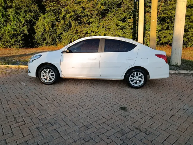Nissan Versa SV 1.6 16V Flexstart 4P Mec. 2019