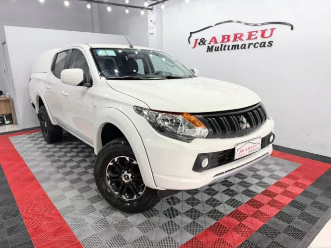 Mitsubishi L200 Triton Sport GL 2.4 Diesel 2024
